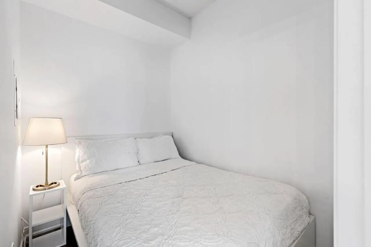 Comfy 2 Bedroom 2 Ba Ent District Work From Home トロント 0*,